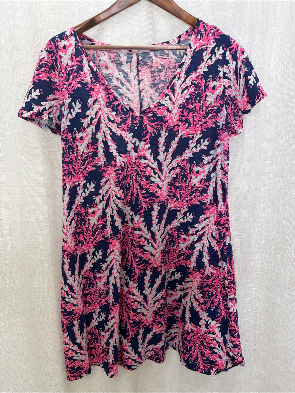 Lilly Pulitzer Short Sleeve Navy & Hot Pink V-Neck Dress Size Large